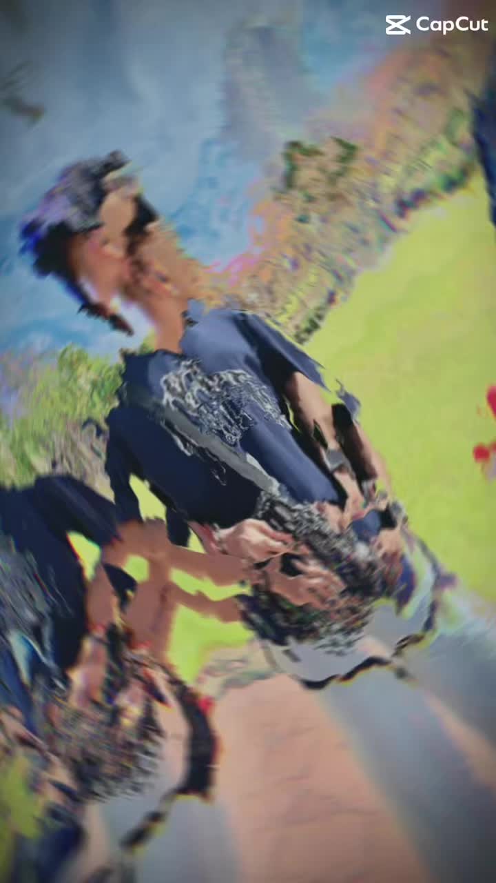 @𝔎𝔞𝔯𝔱𝔥𝔦𝔨🎱👑
