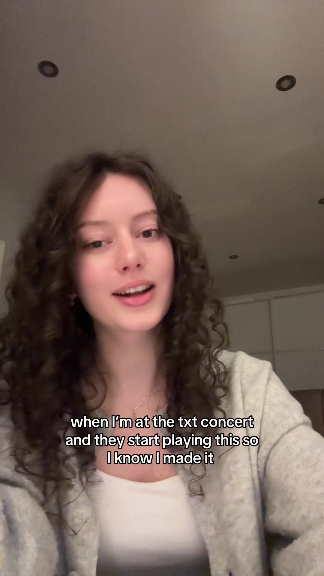 @nicole