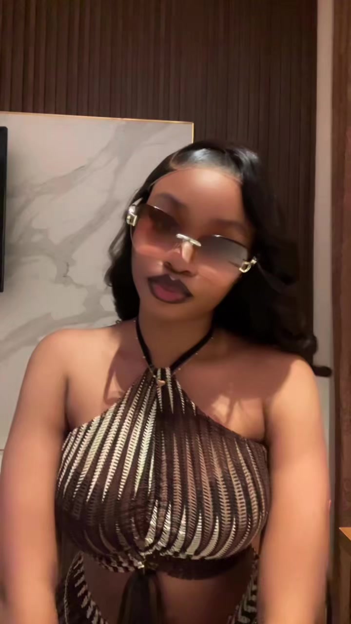 @VEE⭐️💕
