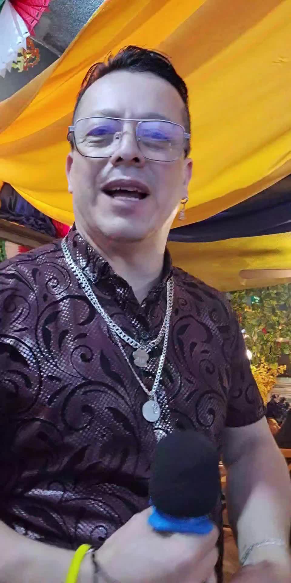 @Elking Medina 🎼🎙️