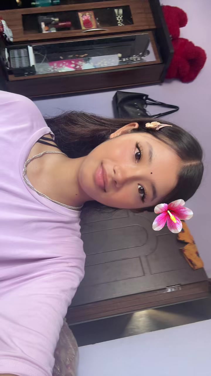 @Sani__🌺💗