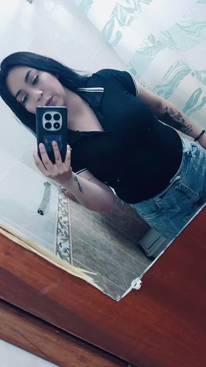 @🤩👩&zwj;👦Angie Rueda🥰👼🏻👣