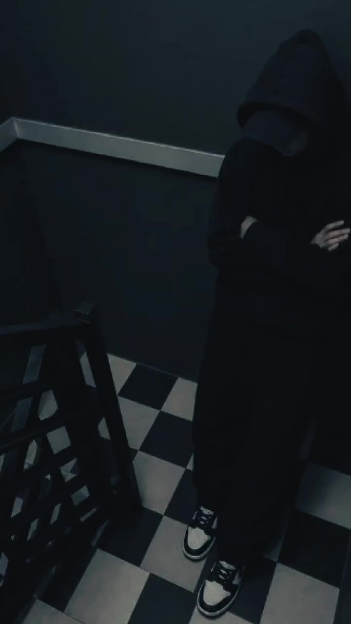 @𝒔𝒉𝒆 𝒓𝒐𝒔𝒆