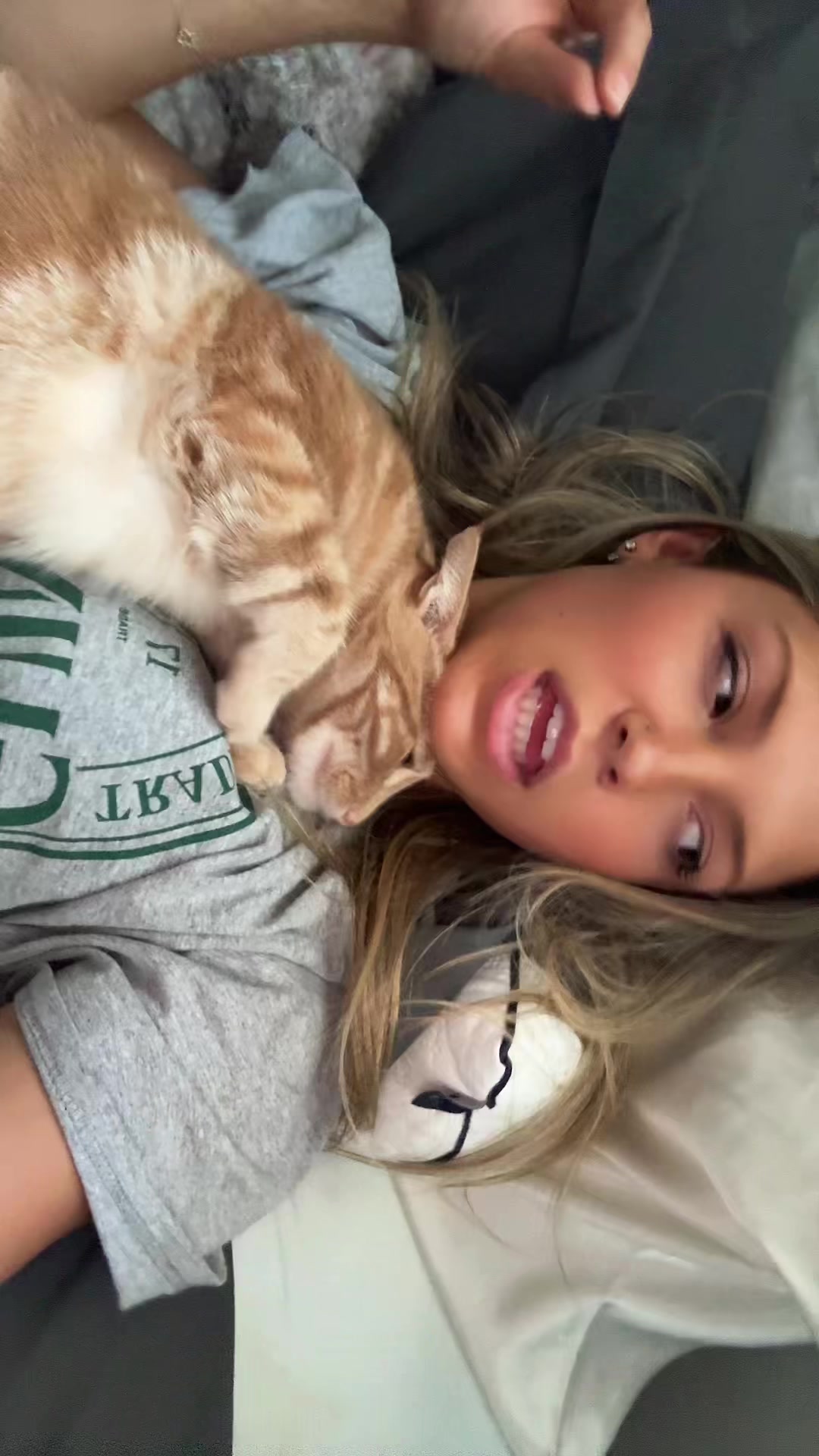@hayli