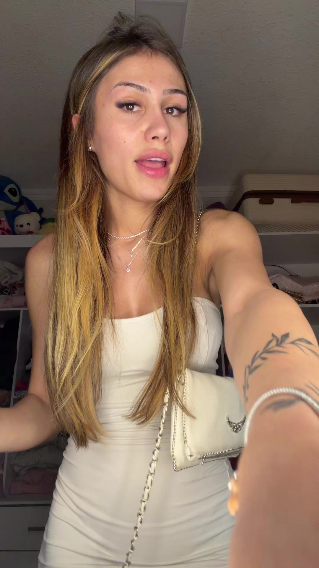@manuellaollv
