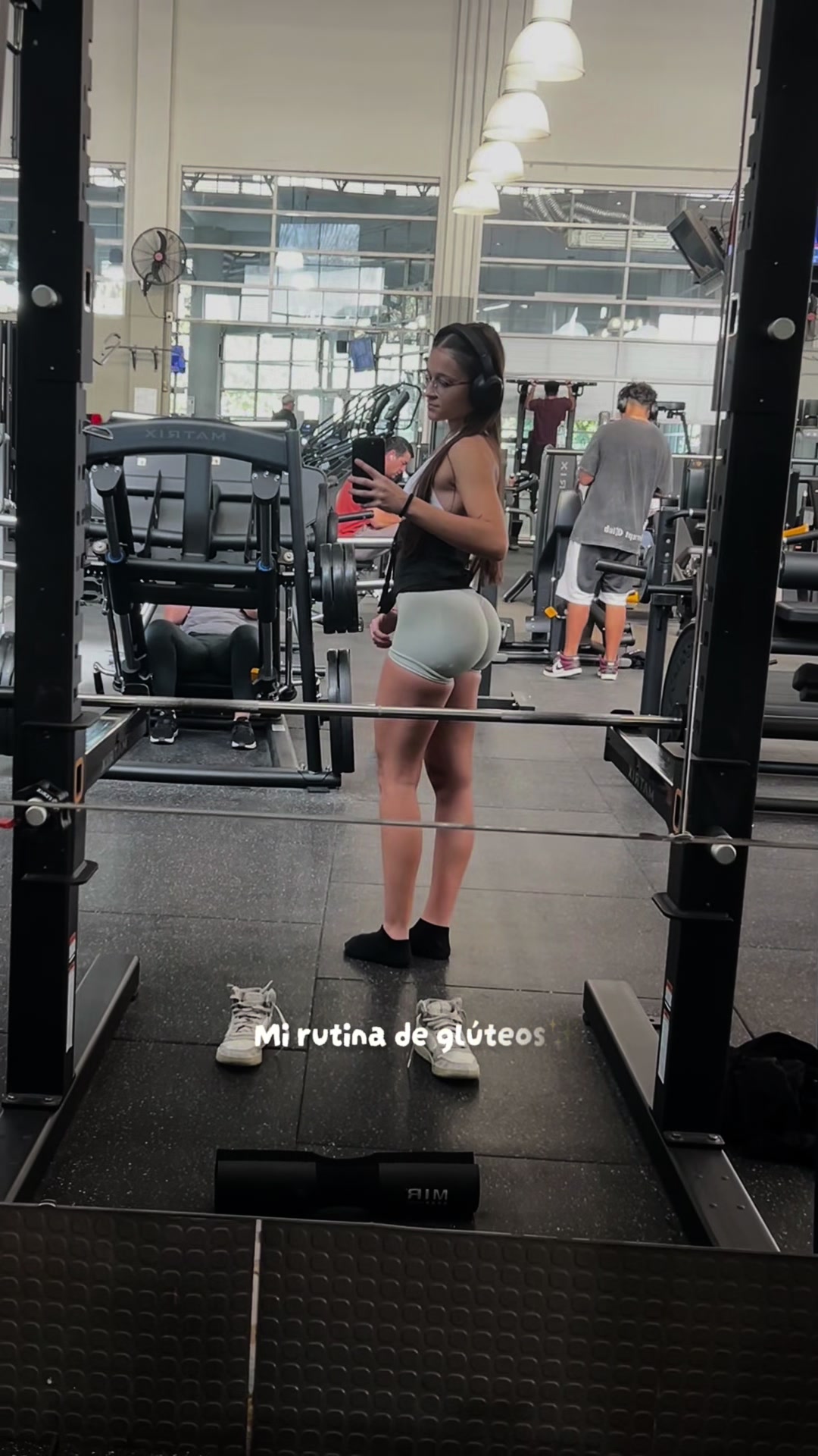 @👑