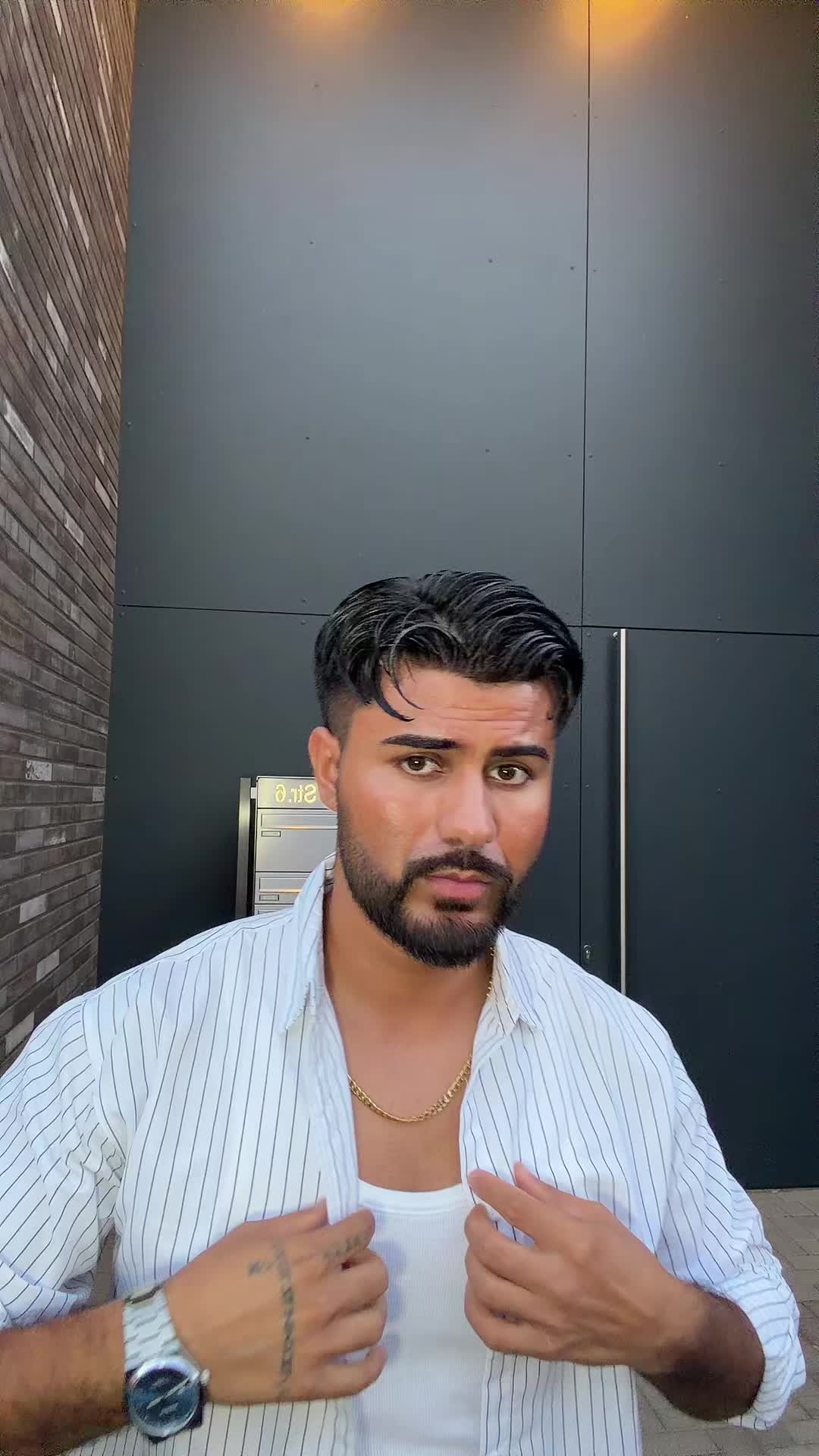 @𝐀𝐥𝐢