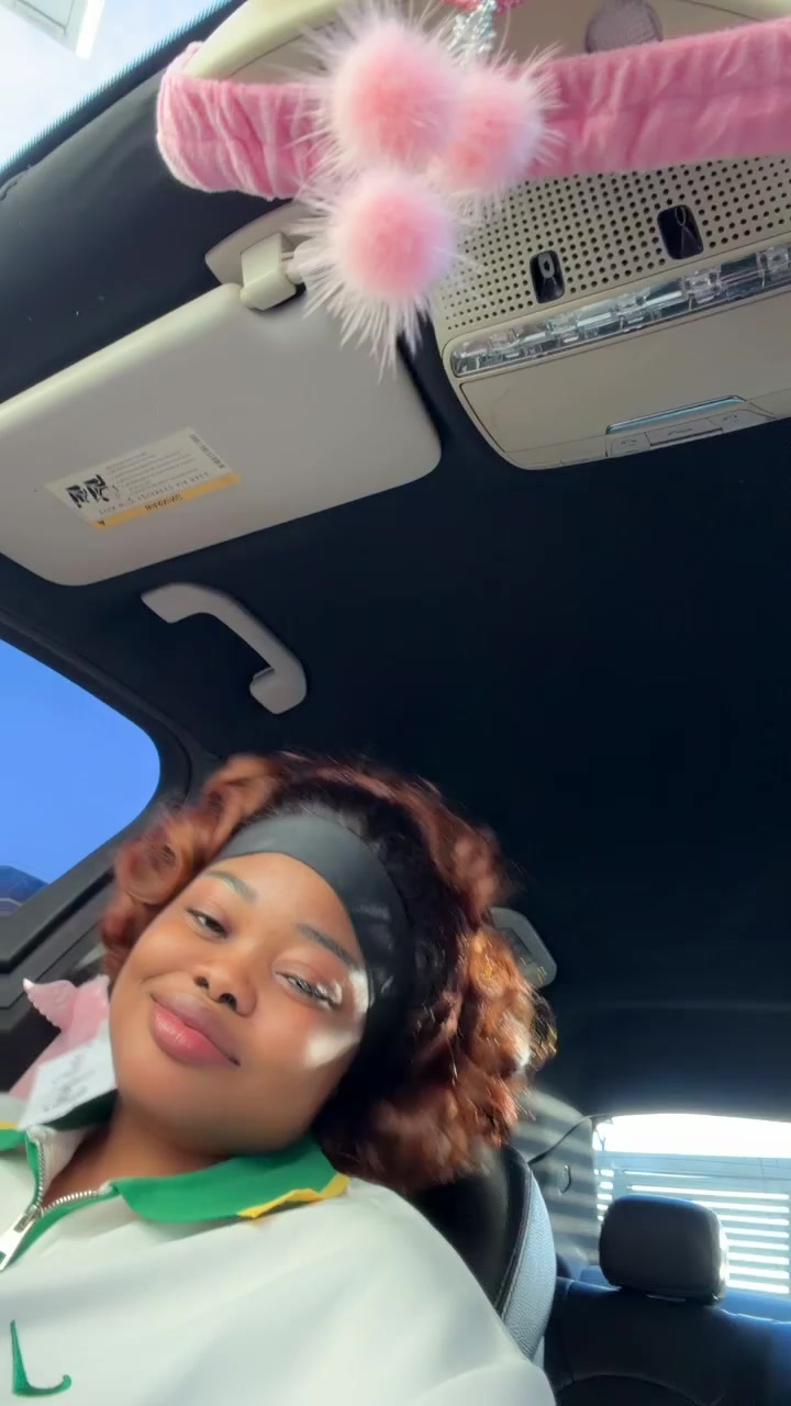 @LONELY GURL 💔🥺❤️🔥💃