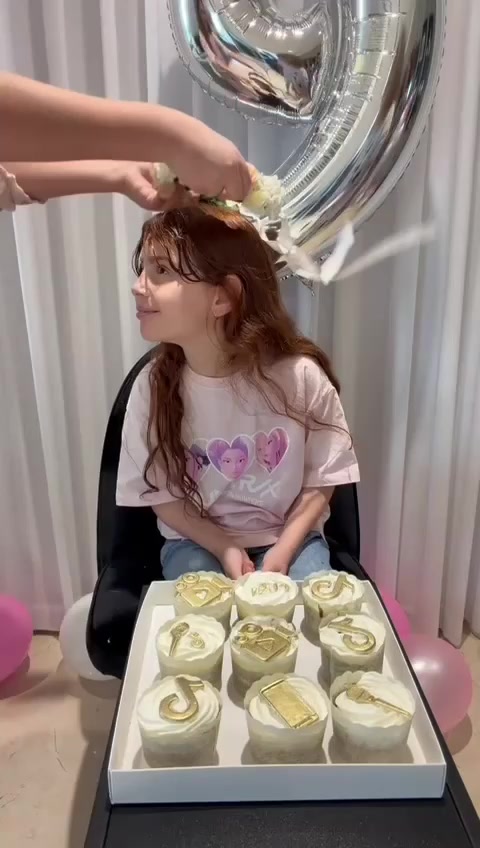 @הילדה ג׳ינג׳ית
