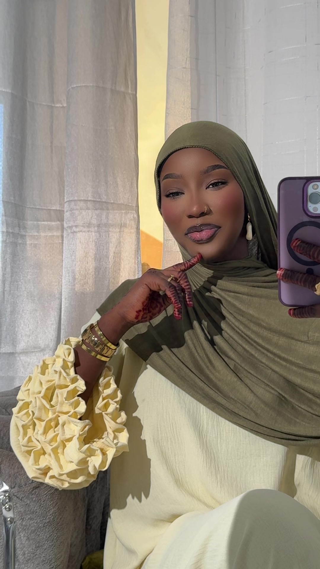 @AMNA💜🌸🫧