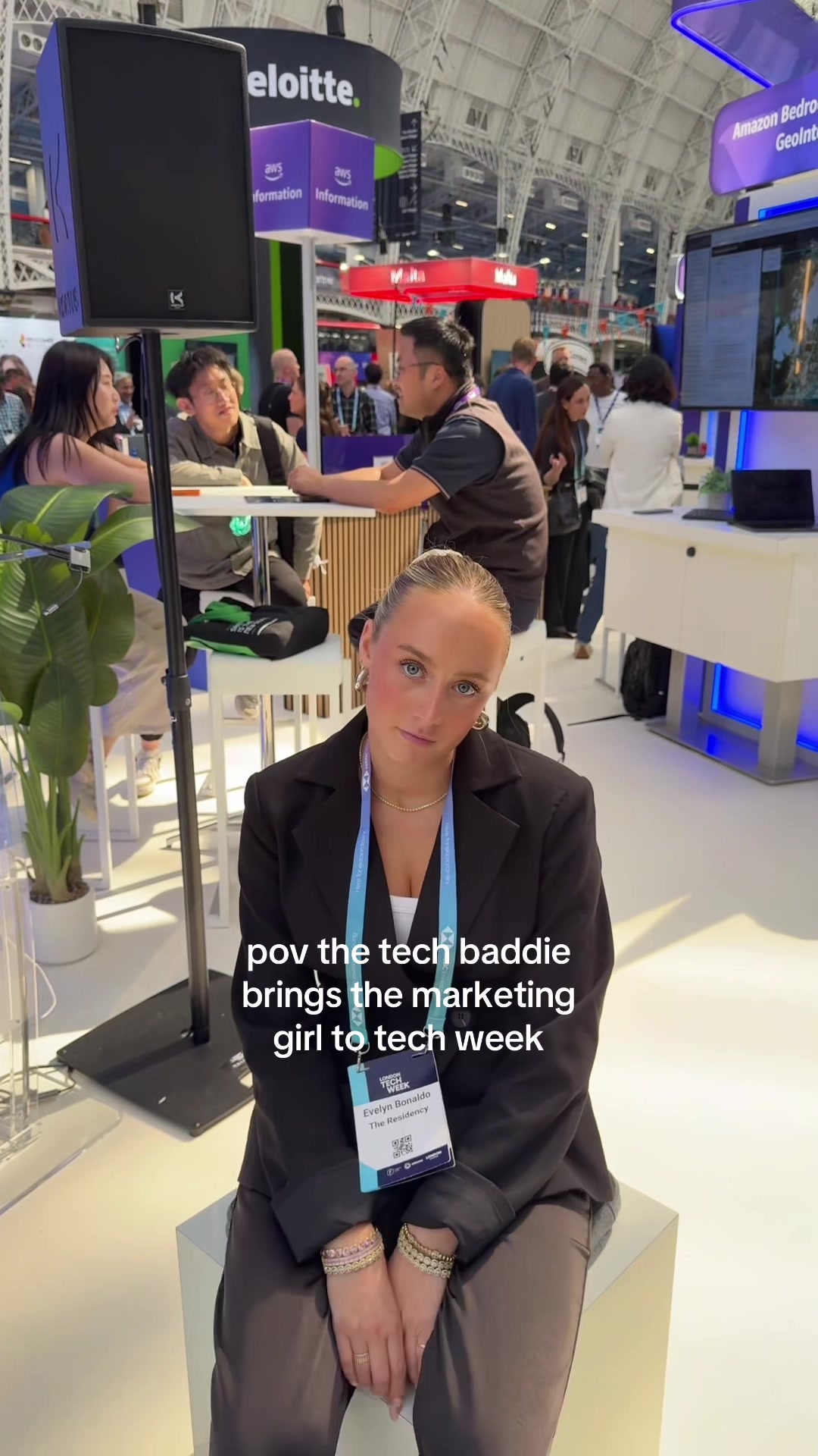 @Evelyn Bonaldo
