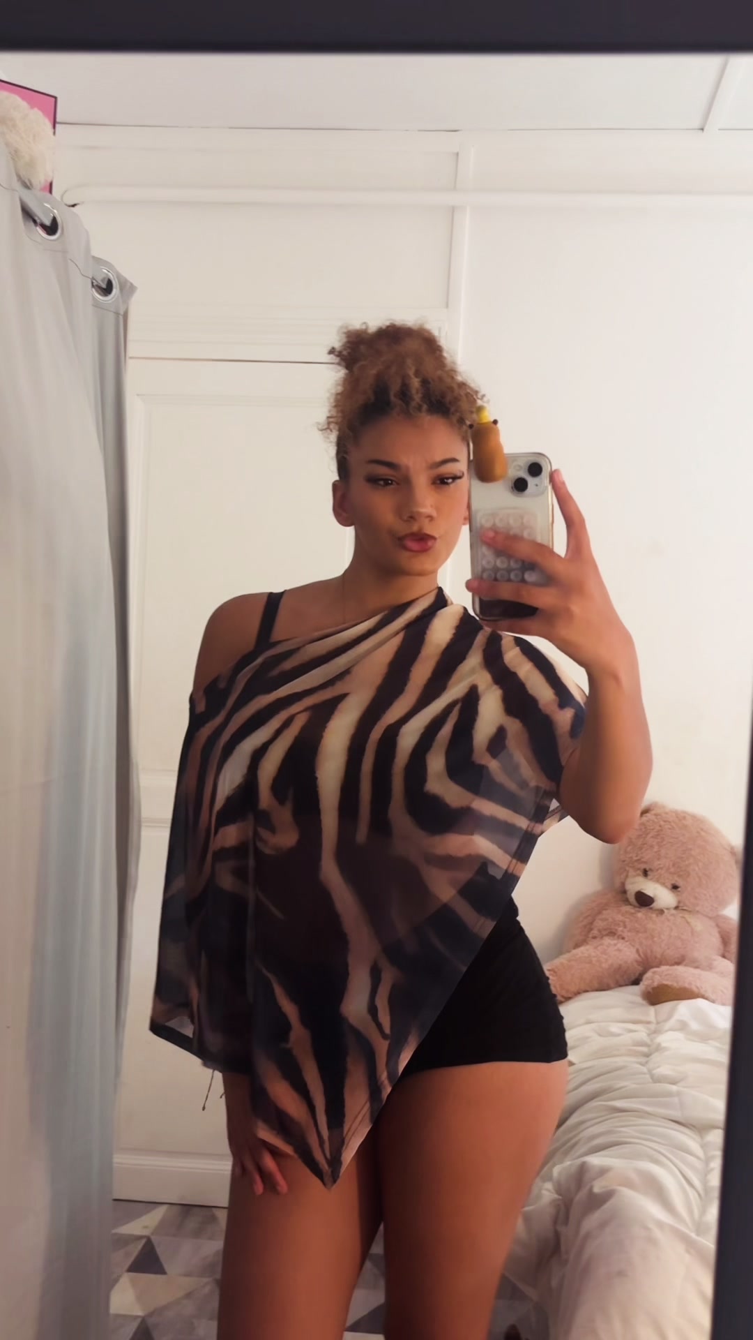 @tesshrw
