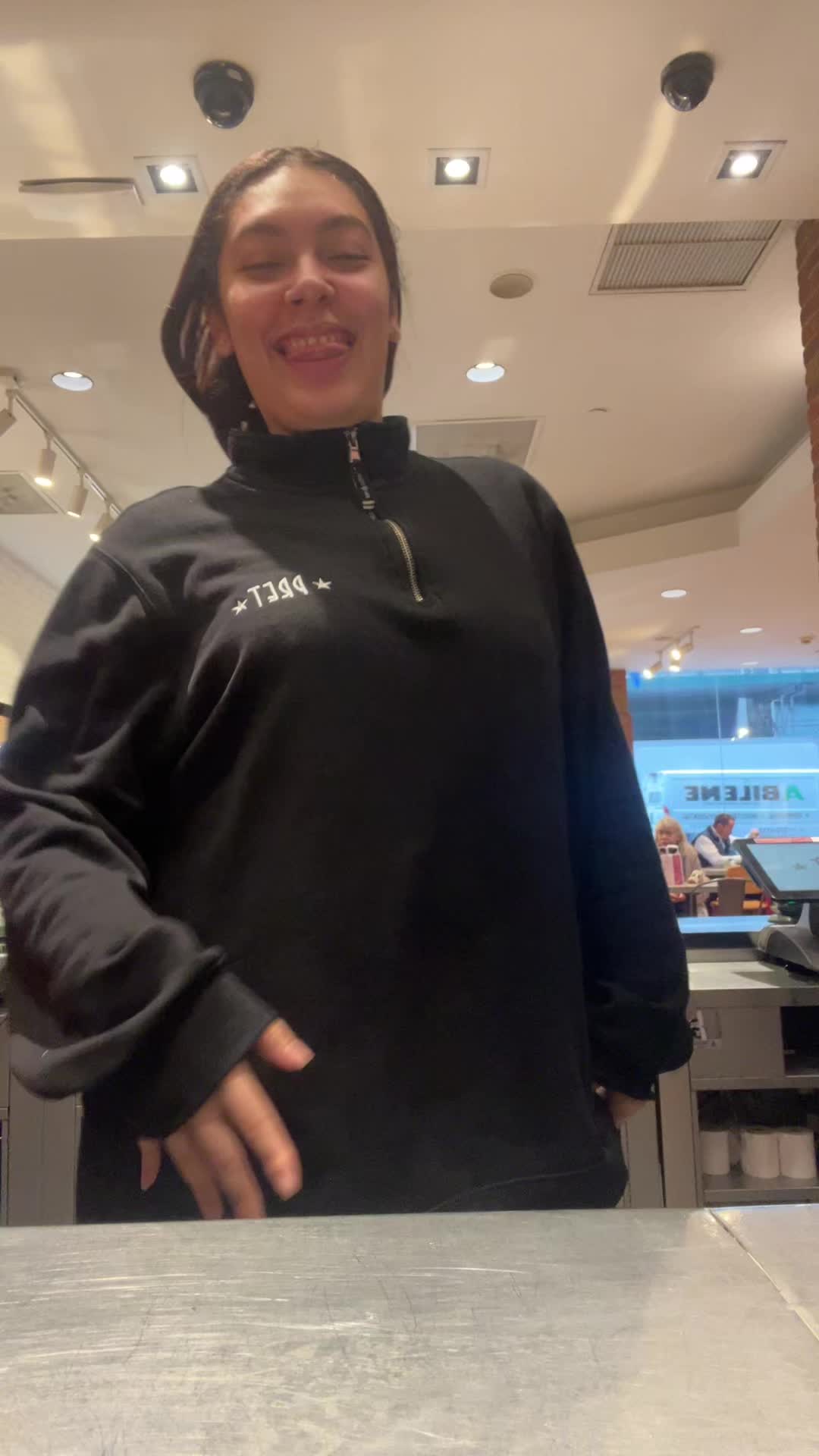 @kiki 🖤