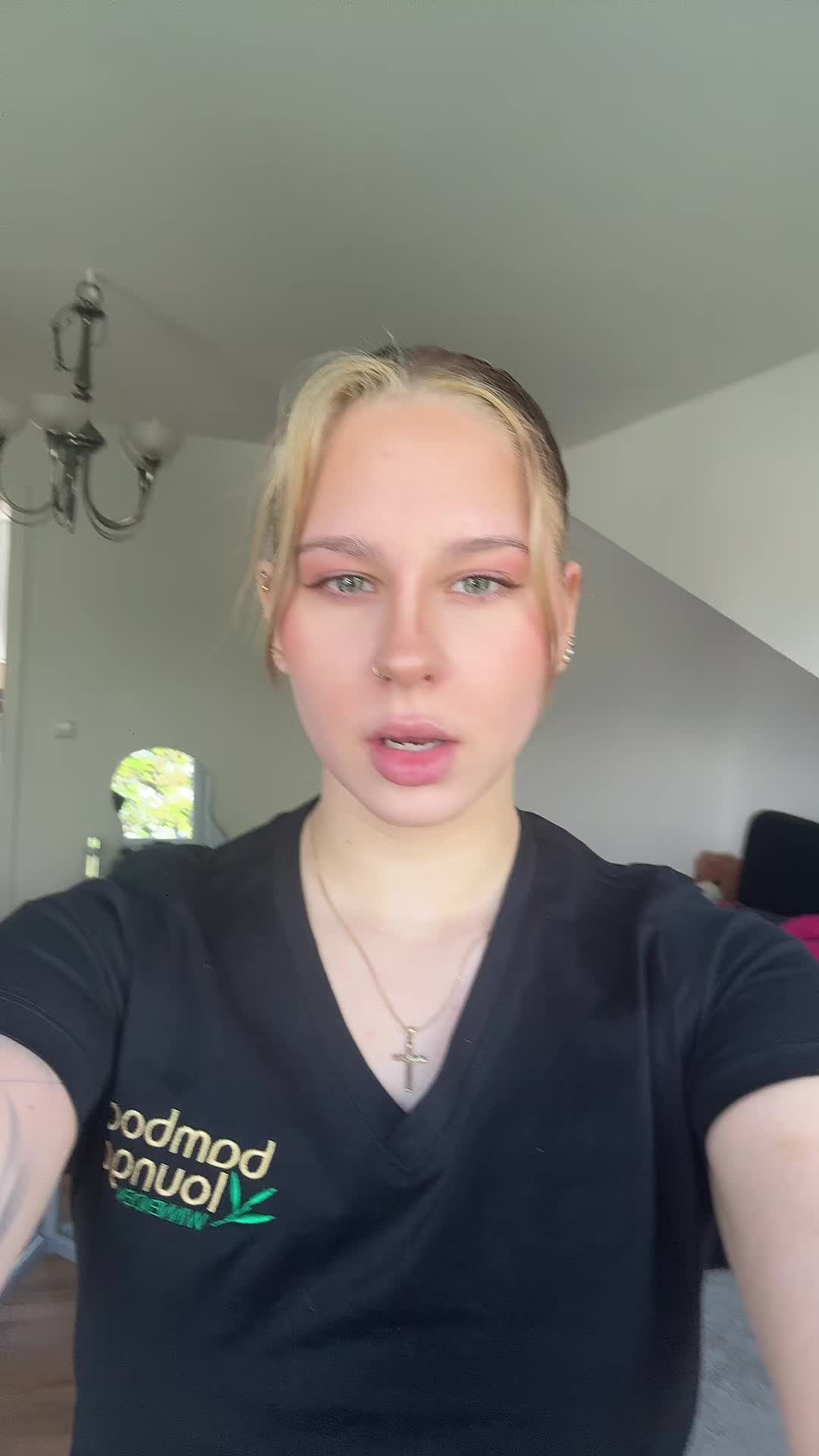@Emi