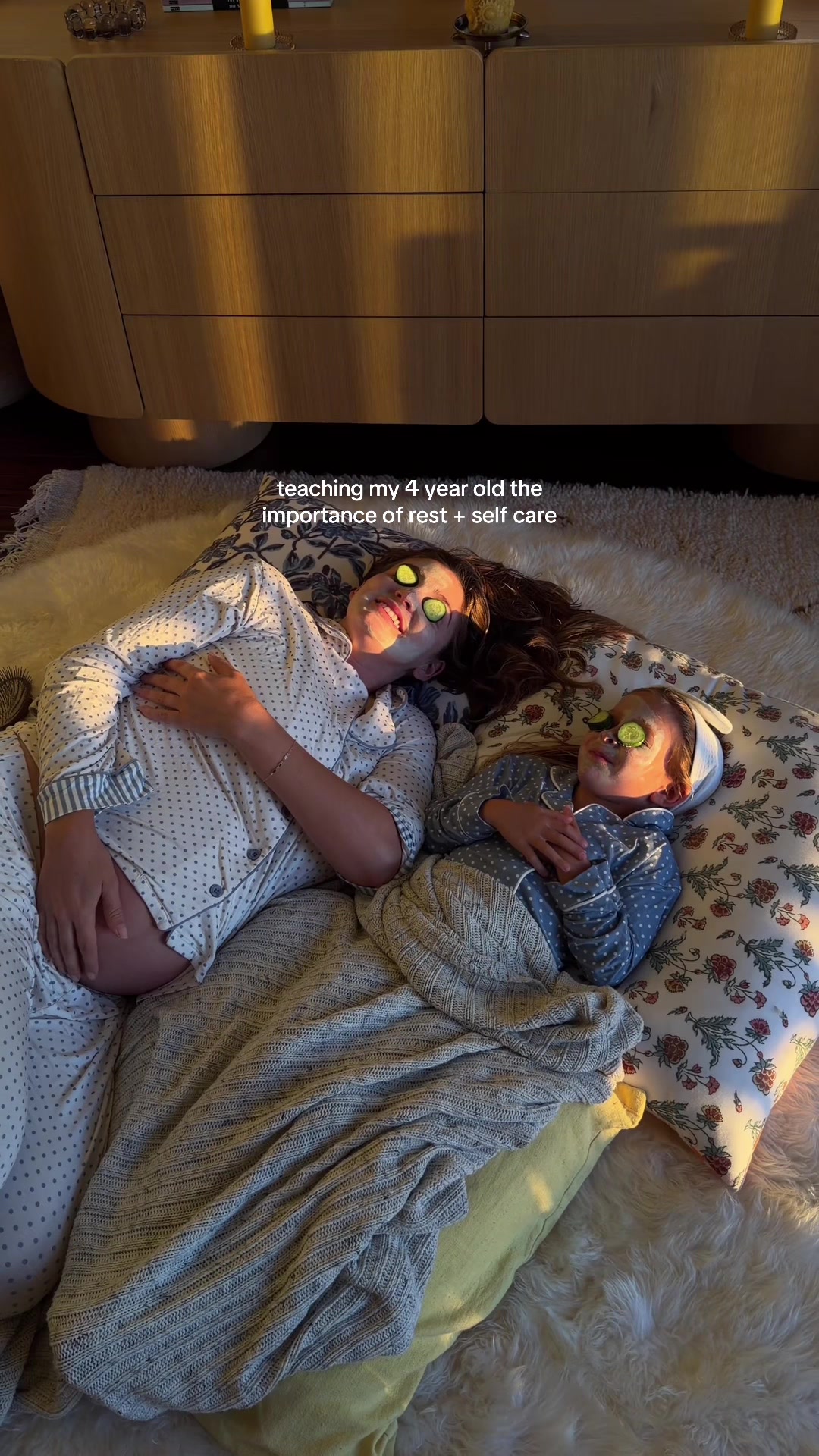@bella