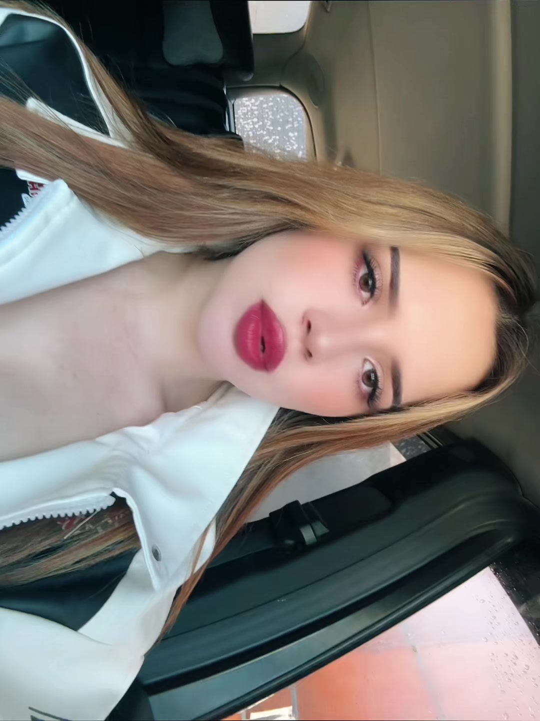 @Викуся💗