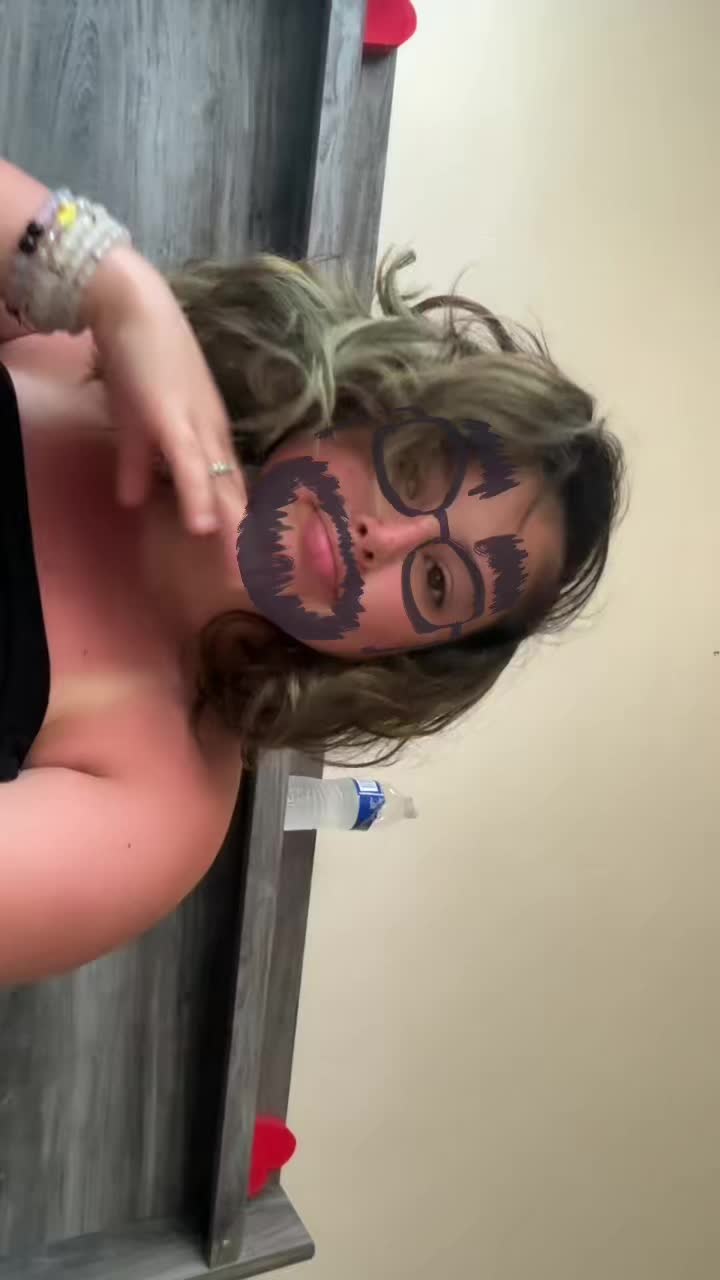 @The_queen67