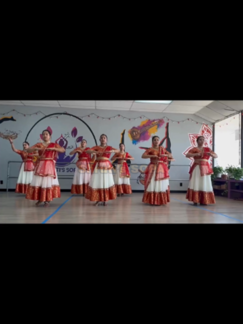 @shrutisdanceandyoga
