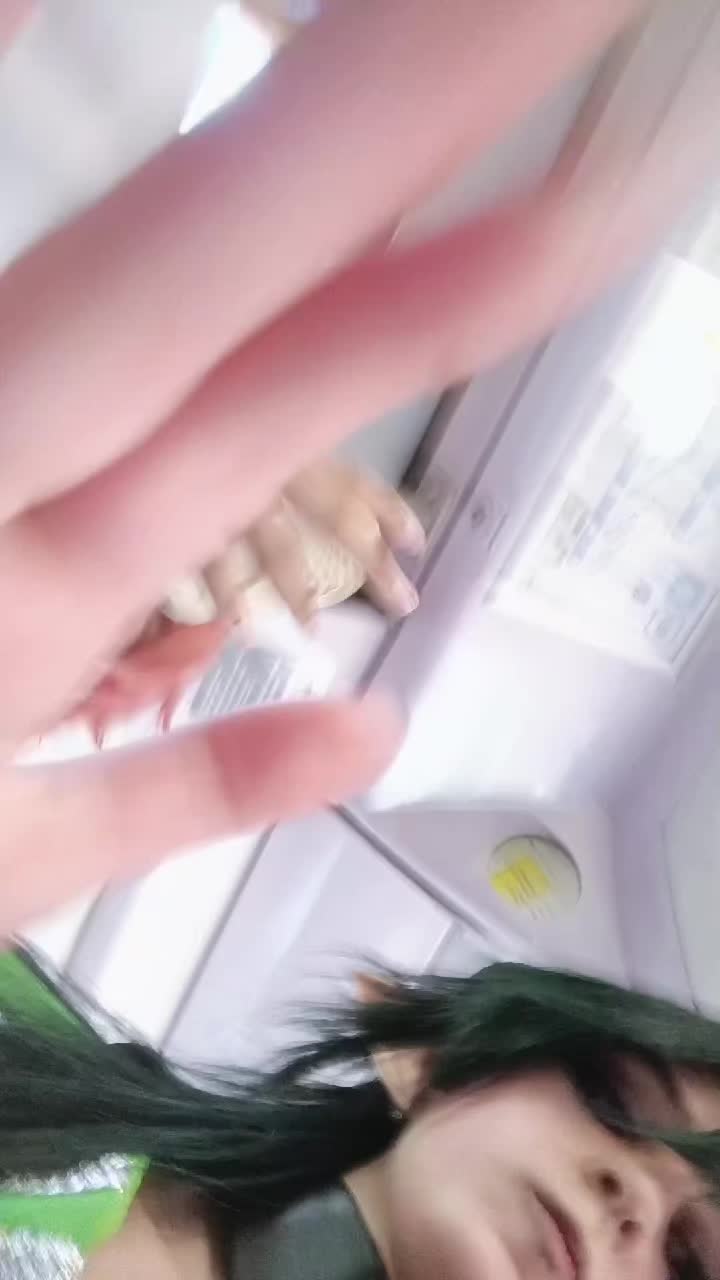 @Tennasnoze