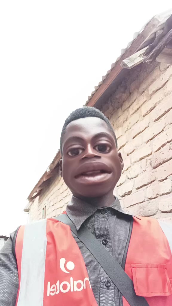 @Laurent Simpanzye