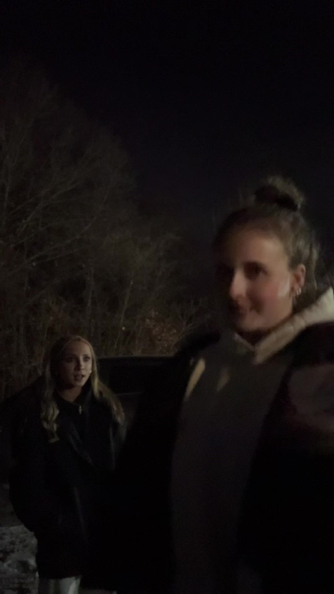 @Lily