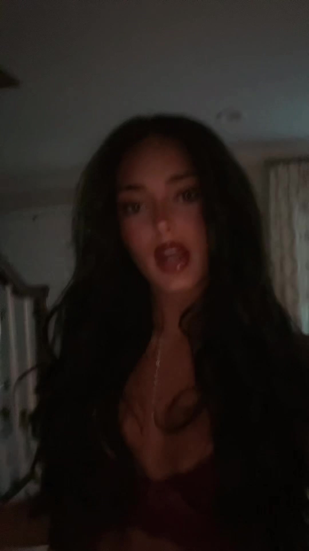 @Ashleee