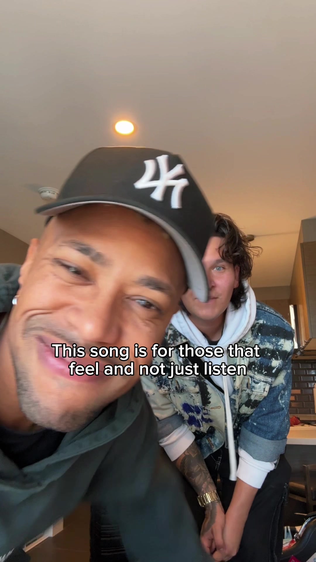 @Neon Dreams