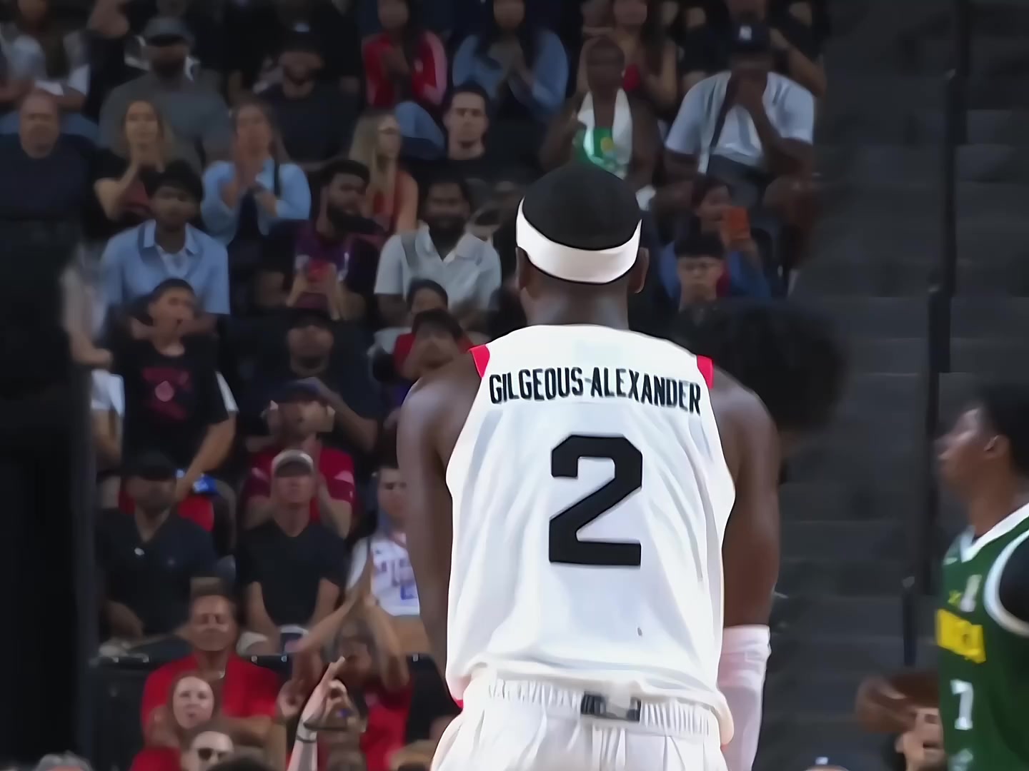 @HoopsWithBryant🐍