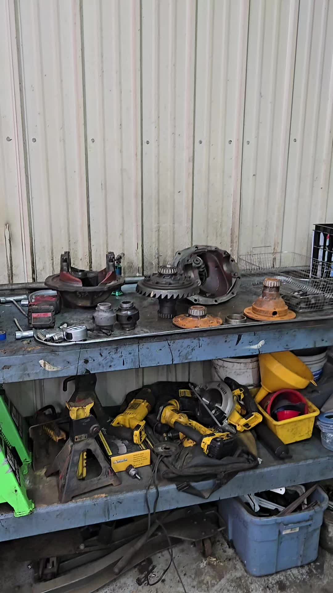 @Chad's Maintenance & repair
