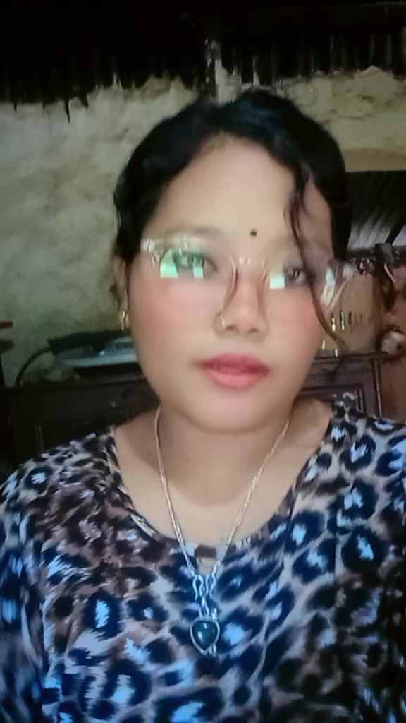 @😘MAYA😘