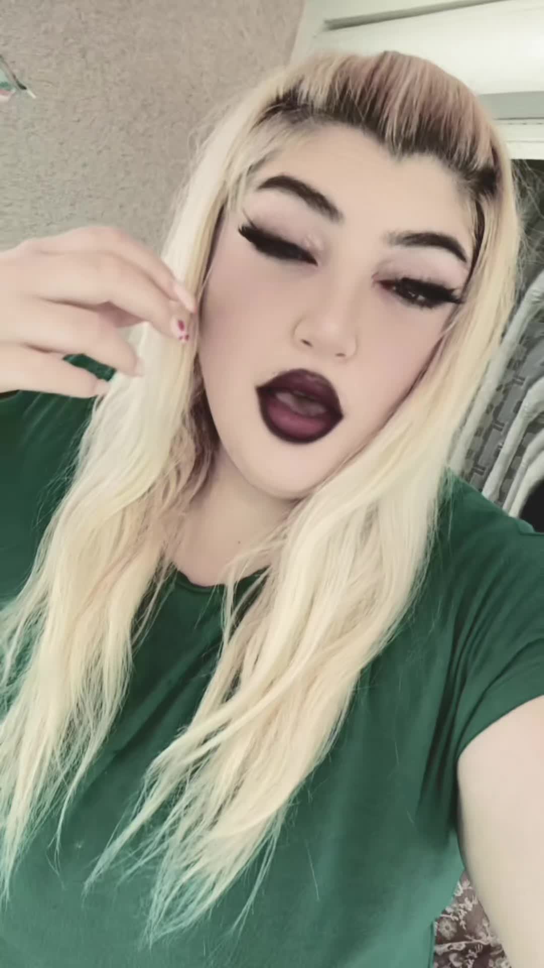 @lara_queen