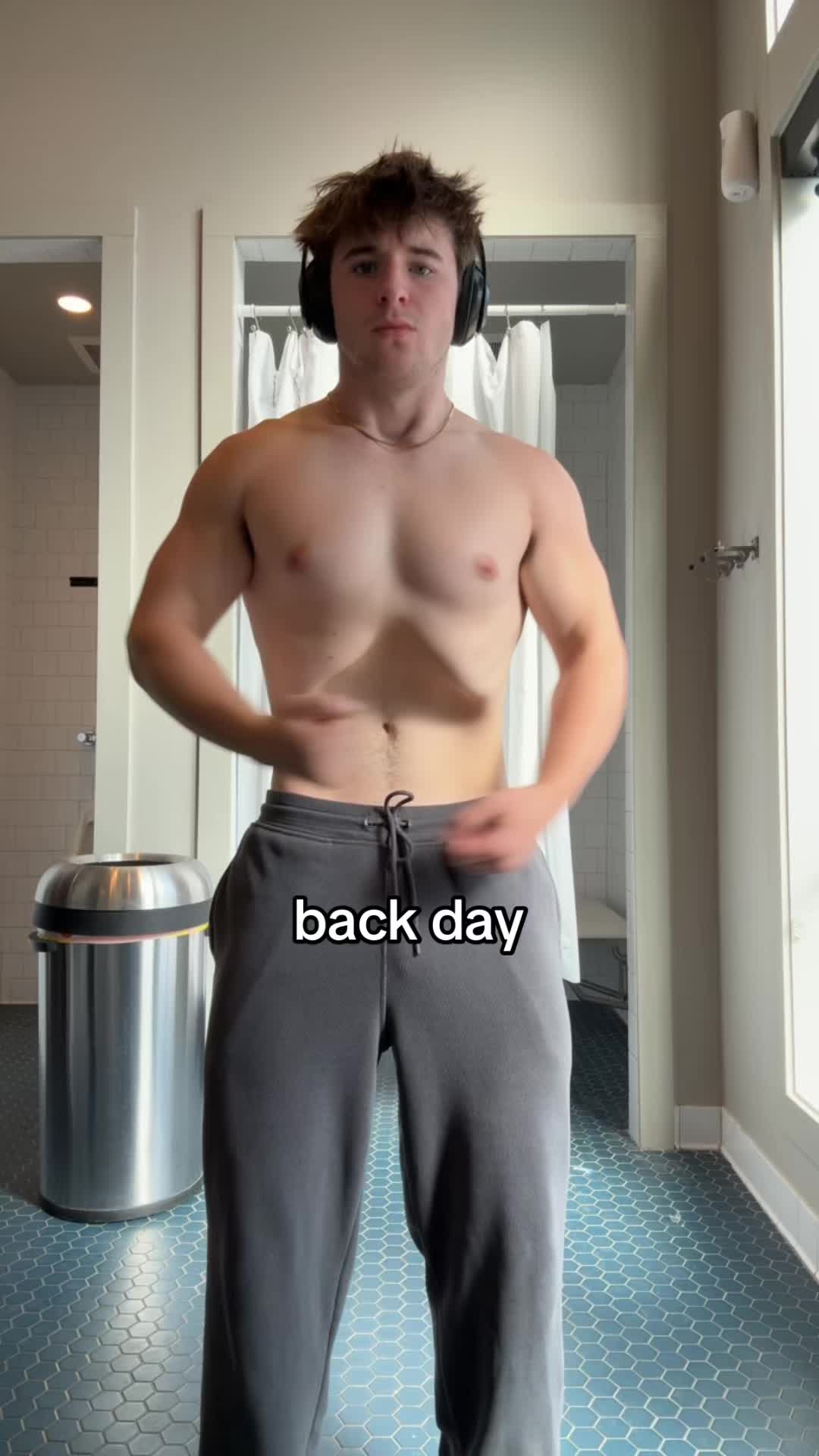@Bacon🥓