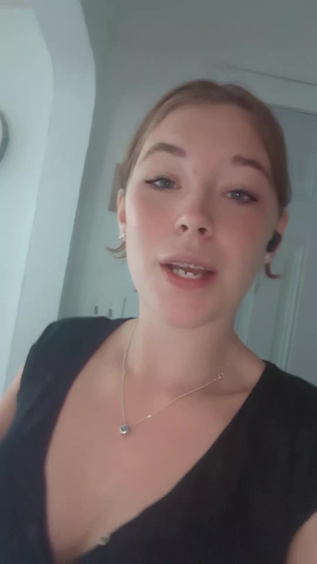 @￶