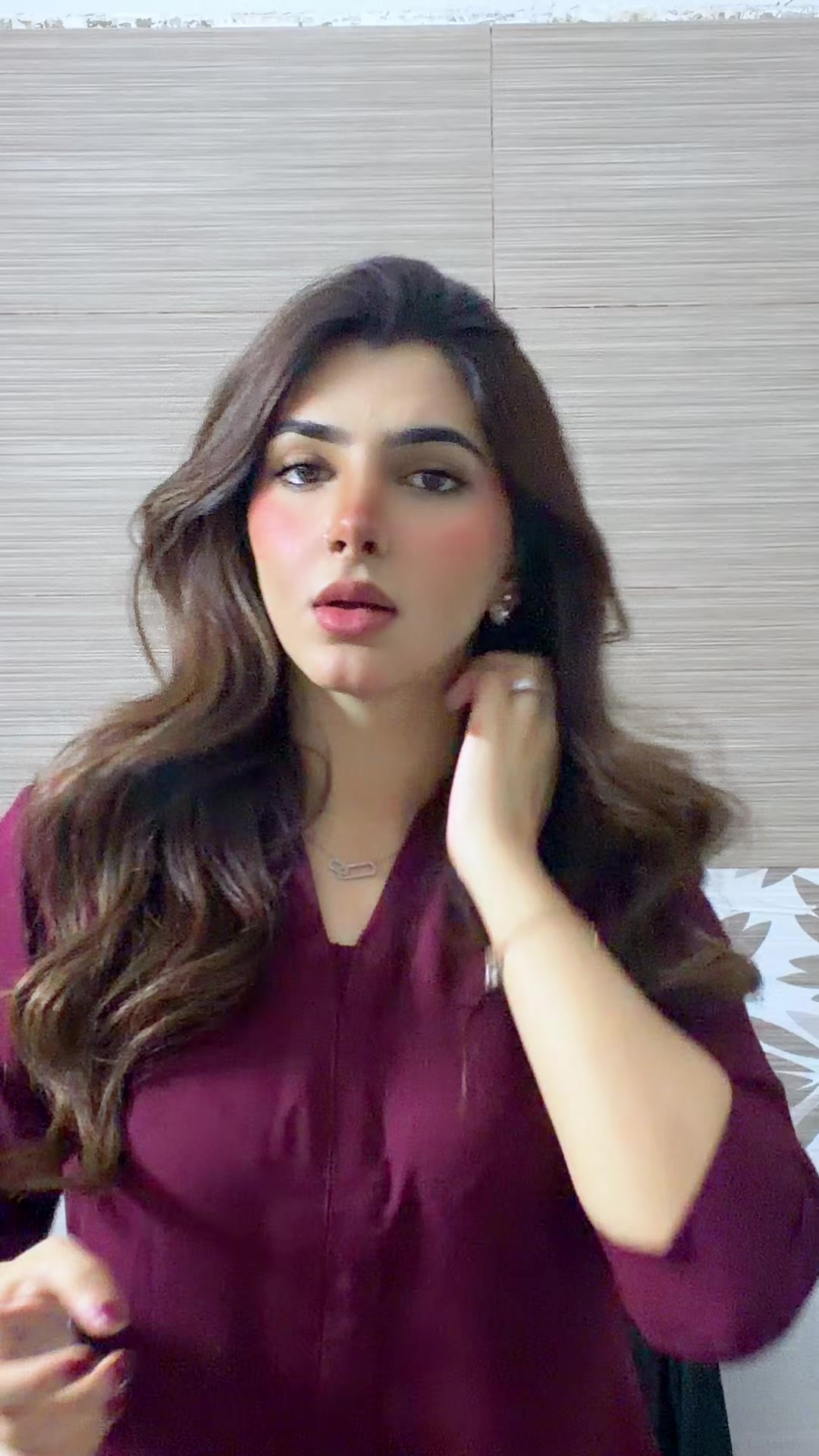 @Veeni