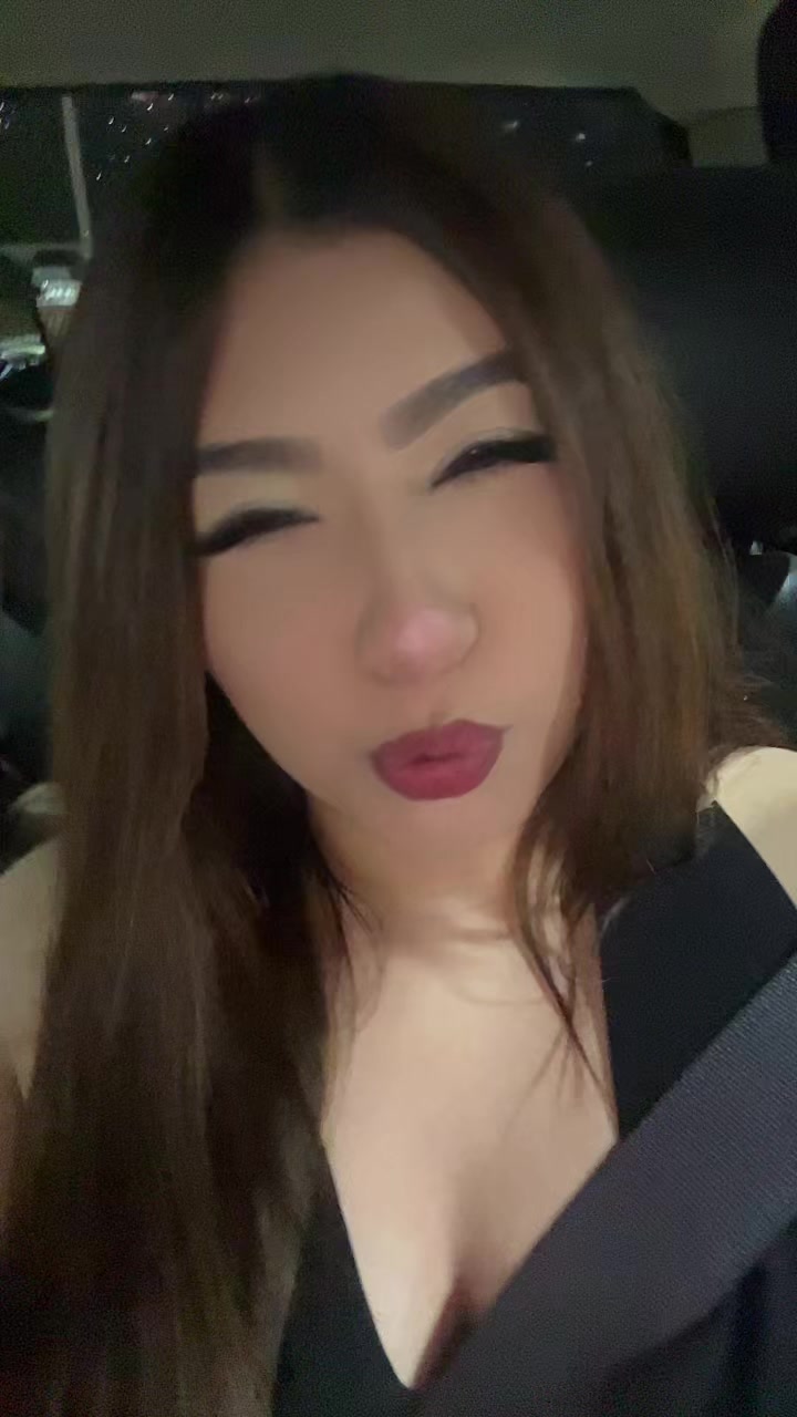 @Cat