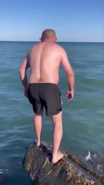 @Саша ( Метр )