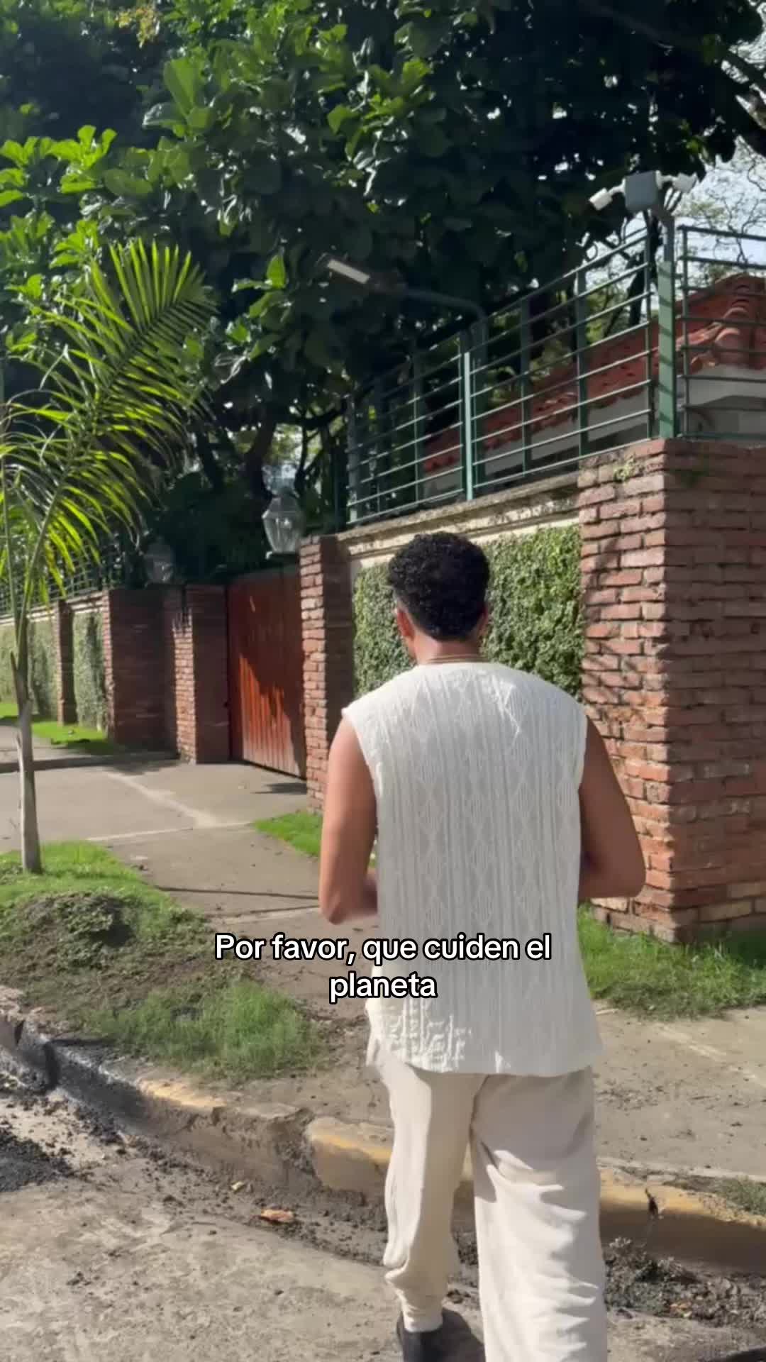 @Jehniel