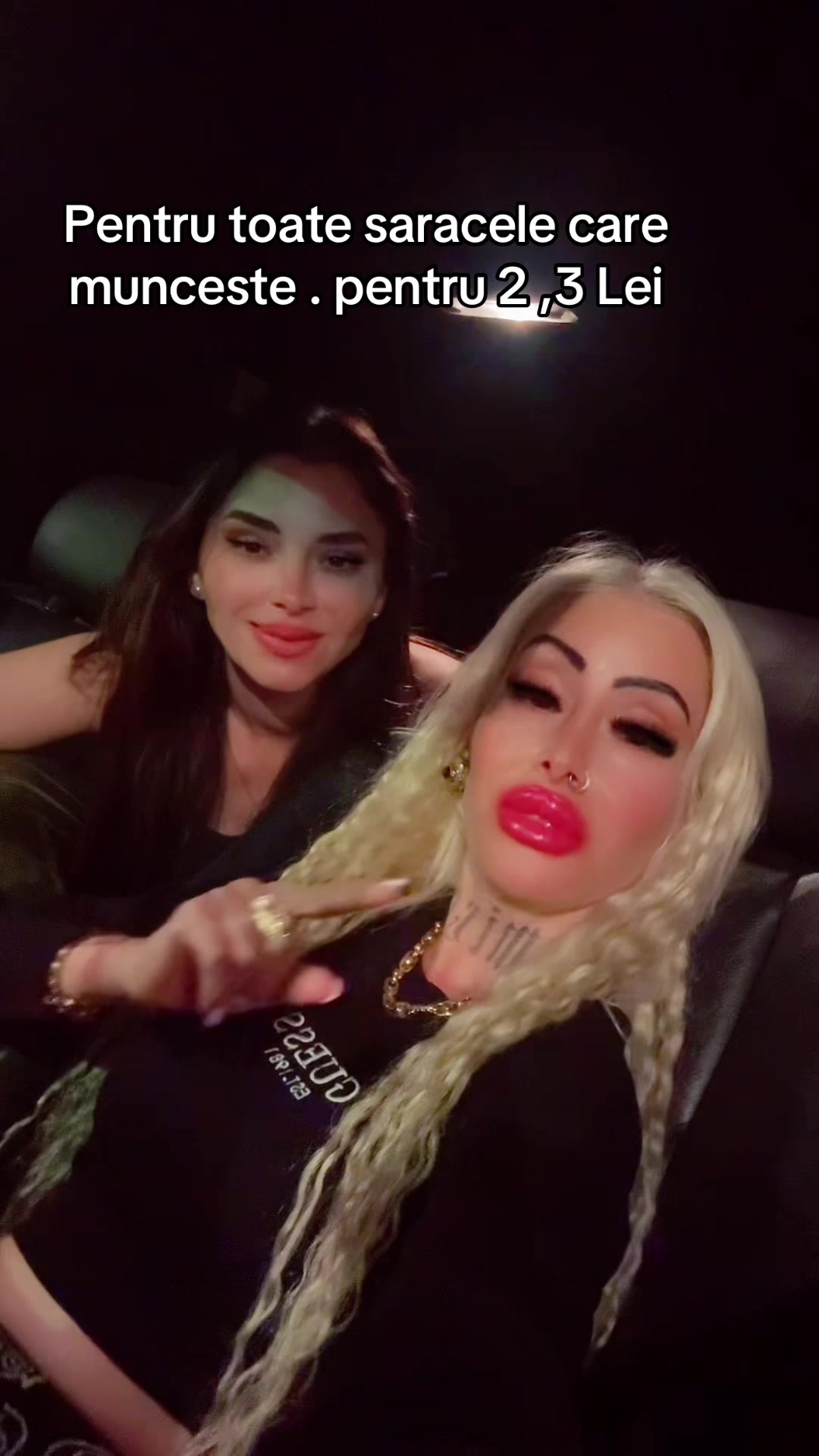 @Karina Nina Varga