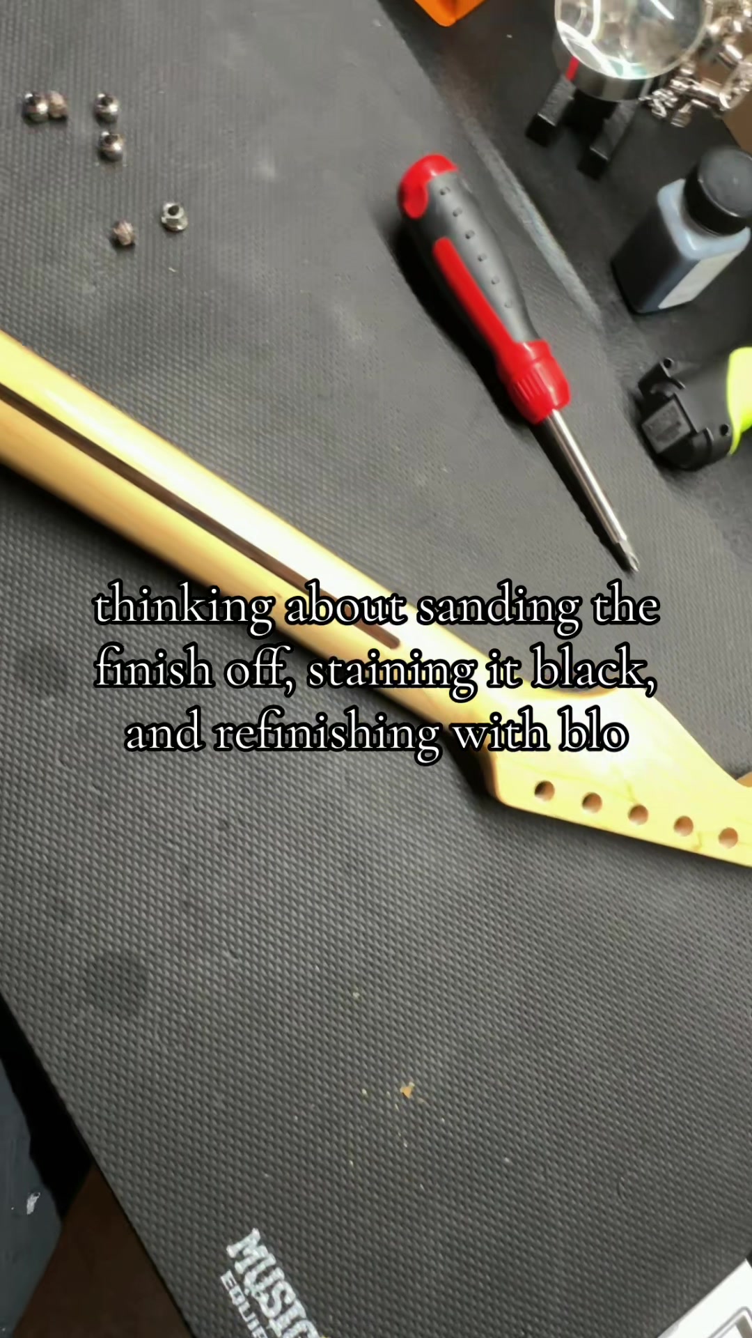 @𖤐ʜᴏʀʀɪꜰɪᴇᴅ𖤐