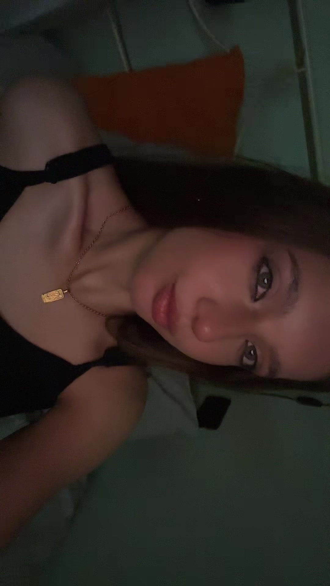 @-`, (ɐᴉlǝp) ꒱ ↷
