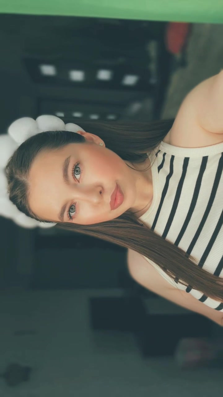 @_aadellinna_🐍