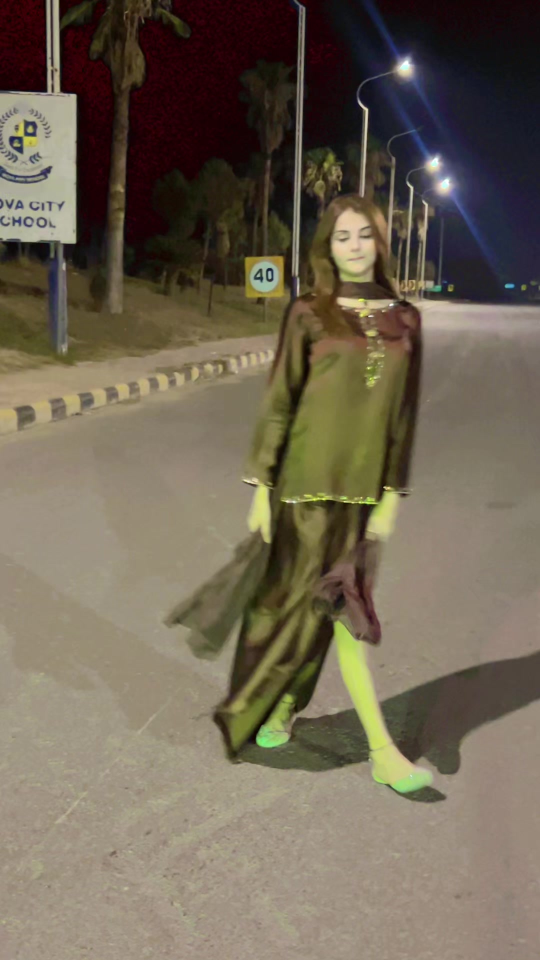 @Sania chaudhary 🖤🖤