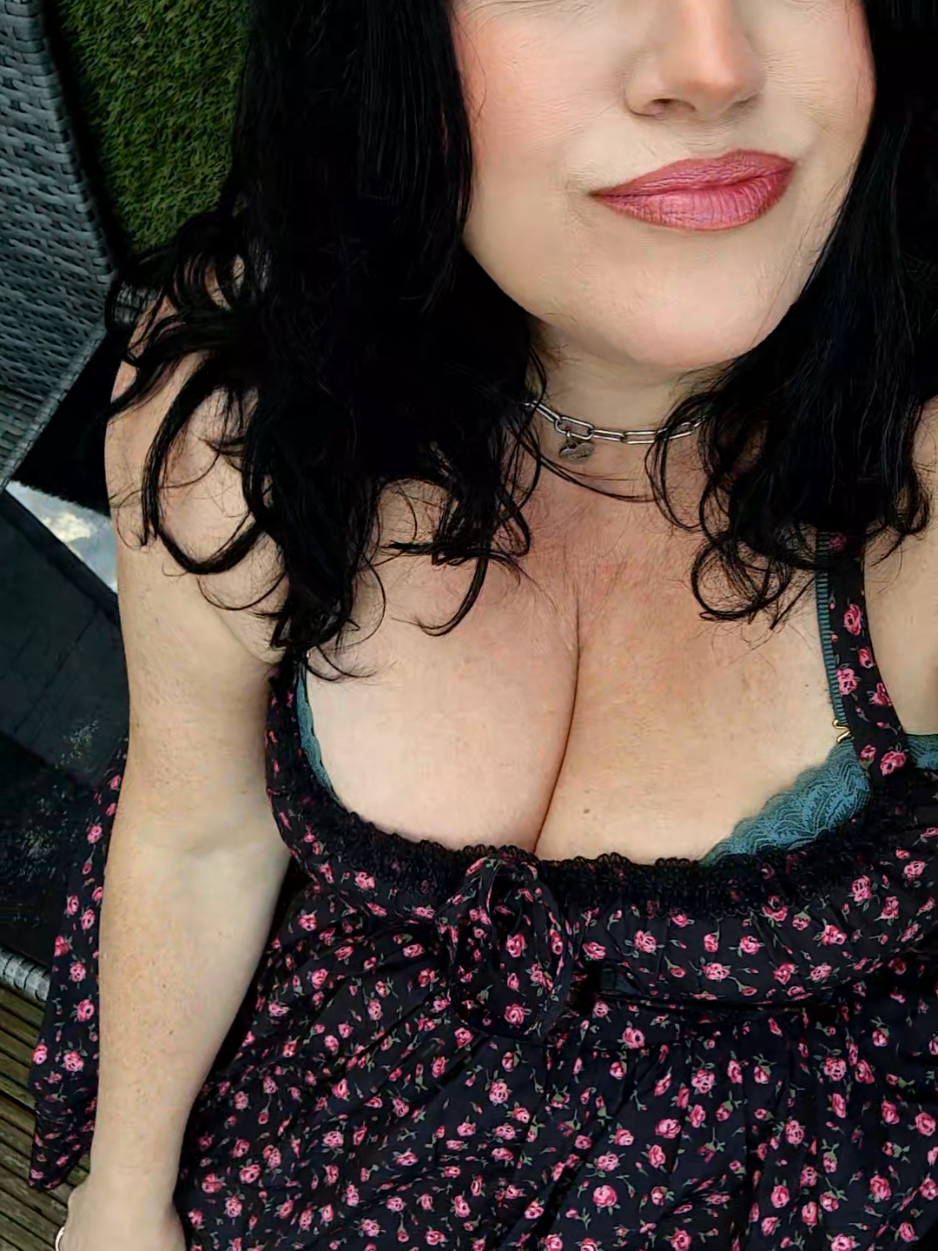 @Juicy_julietxx