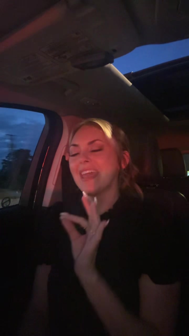 @Jocelyn_A
