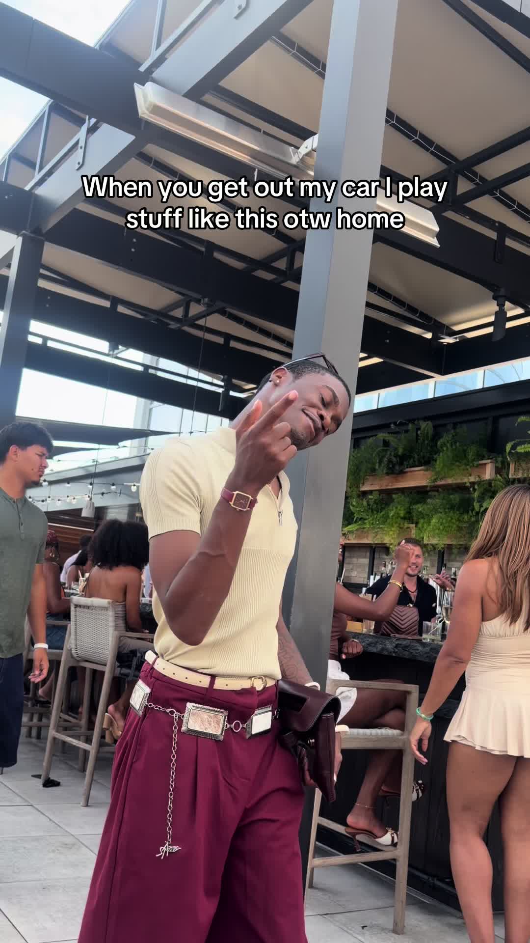 @FlamingoLife🦩