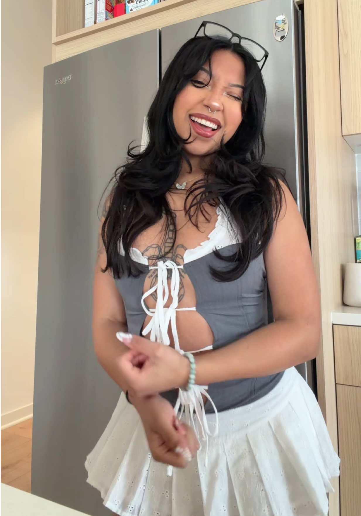 @UYYYJASSY