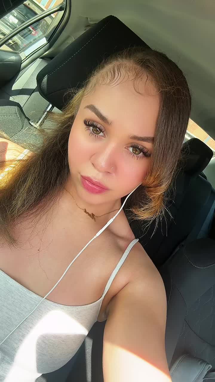 @hottie queen