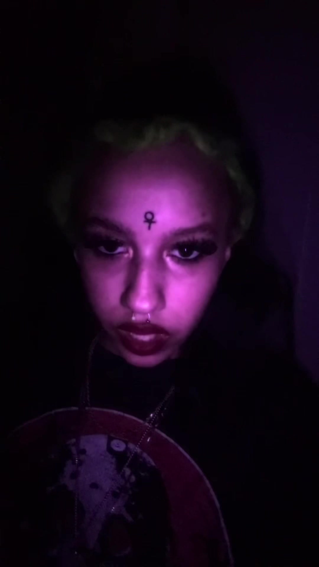 @🧿