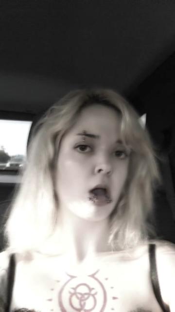 @graveyardratgirl