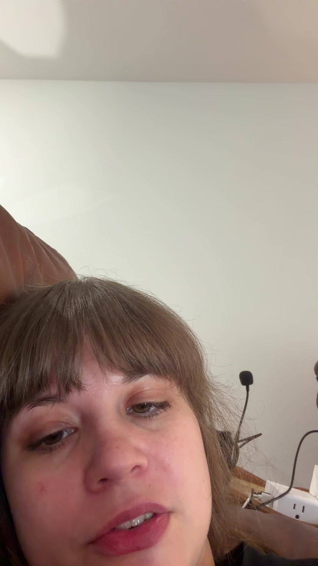 @alaxb